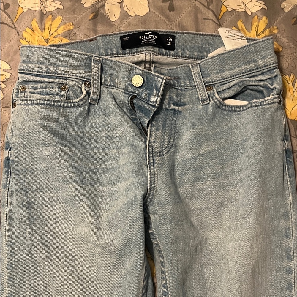 Hollister Women's High Rise Light Denim Jeans